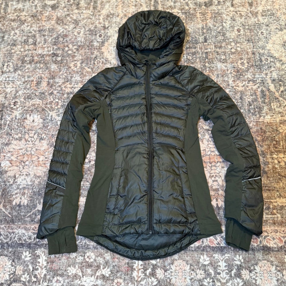 Lululemon Down For A Run Jacket Green‎ Olive Full Zip Puffer Women Size 2